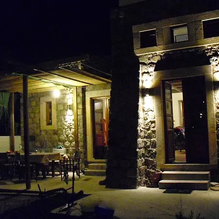 Patmos Netia Apartman *