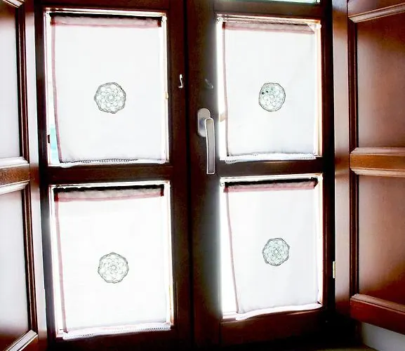 Patmos Netia Скала