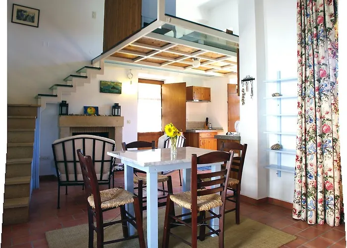 Patmos Netia Скала