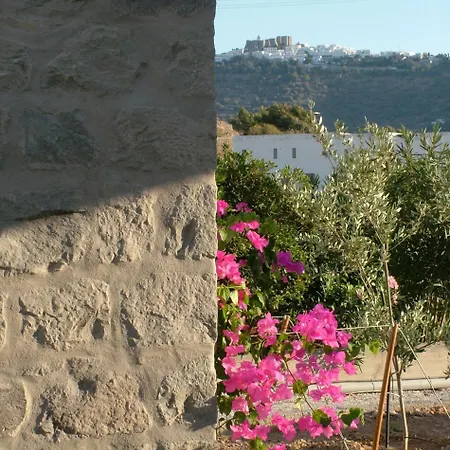 Patmos Netia شقة