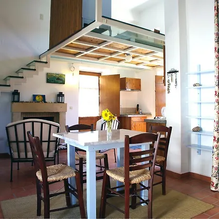 Patmos Netia سكالا