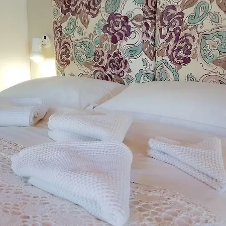 Patmos Netia شقة سكالا